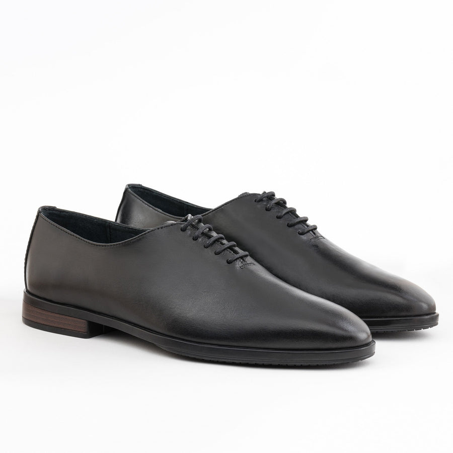 Stephen Lace-up Shoes